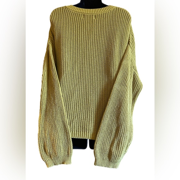 Ruby Moon Oversized Sweater. Size Large. EUC - Picture 3 of 7